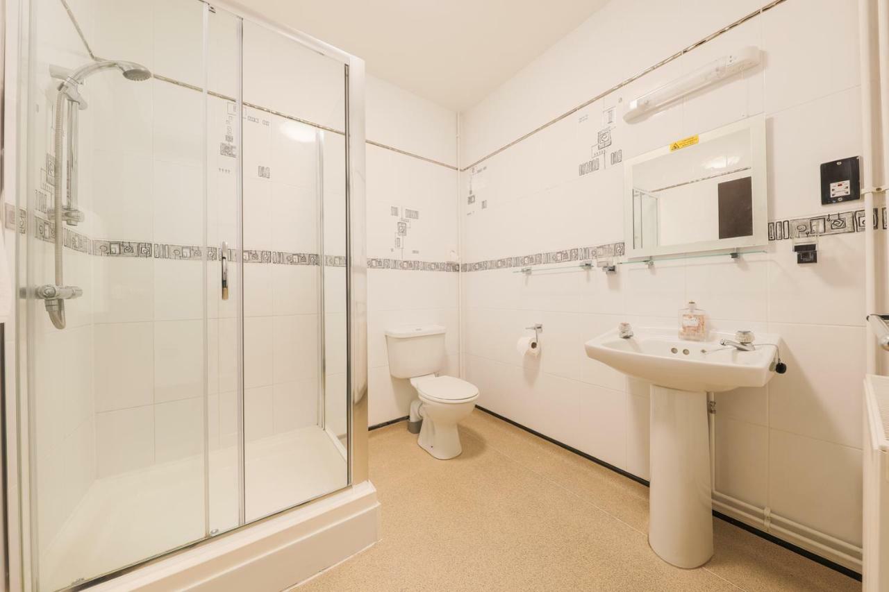 The Clee Hotel - Cleethorpes, Grimsby, Lincolnshire エクステリア 写真